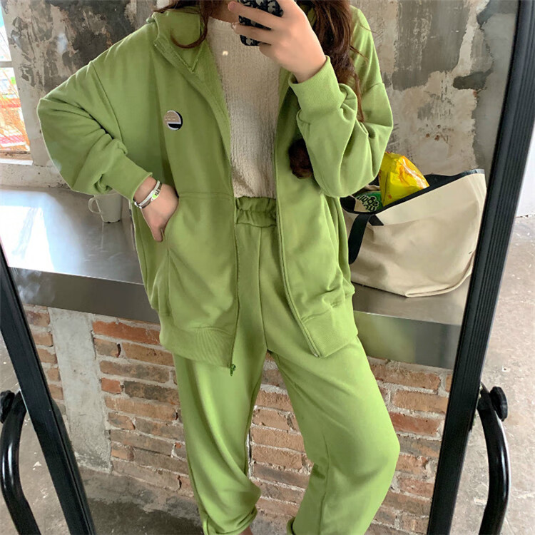 2020春季新款牛油果色长袖套装女韩版宽松学生长袖上衣外套运动裤两件