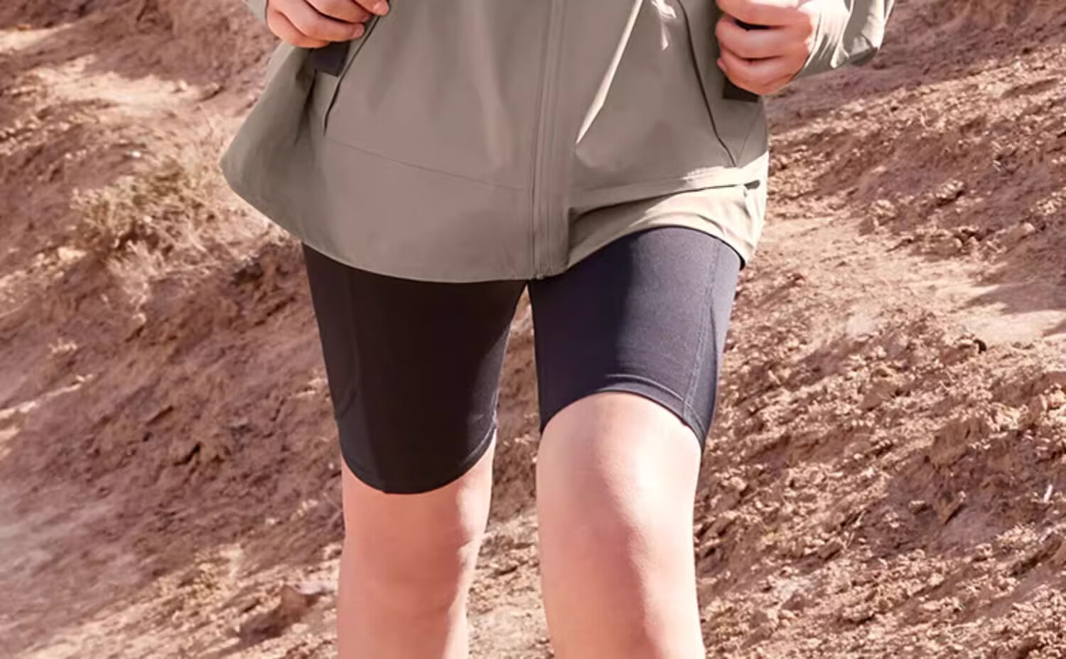 CAMEL [3L Lightweight Hard Shell] Windproof Waterproof Breathable Jacket for Men And Women, Hiking And Mountaineering Outfit 5