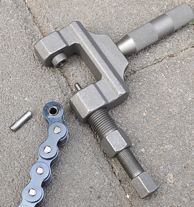 LEBYCLE Motorcycle Chain Removal Tool, Universal Chain Remover for Tricycles, Chain Cutter for 420/428/530 Chains 10