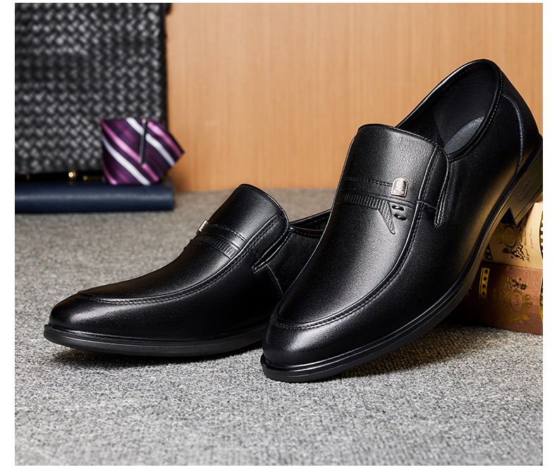 LAORENTOU Men's Leather Shoes, Business Casual Low-Top Slip-On Shoes, Fashionable Dad Shoes, British Driving Shoes A20137 Black Size 38 15