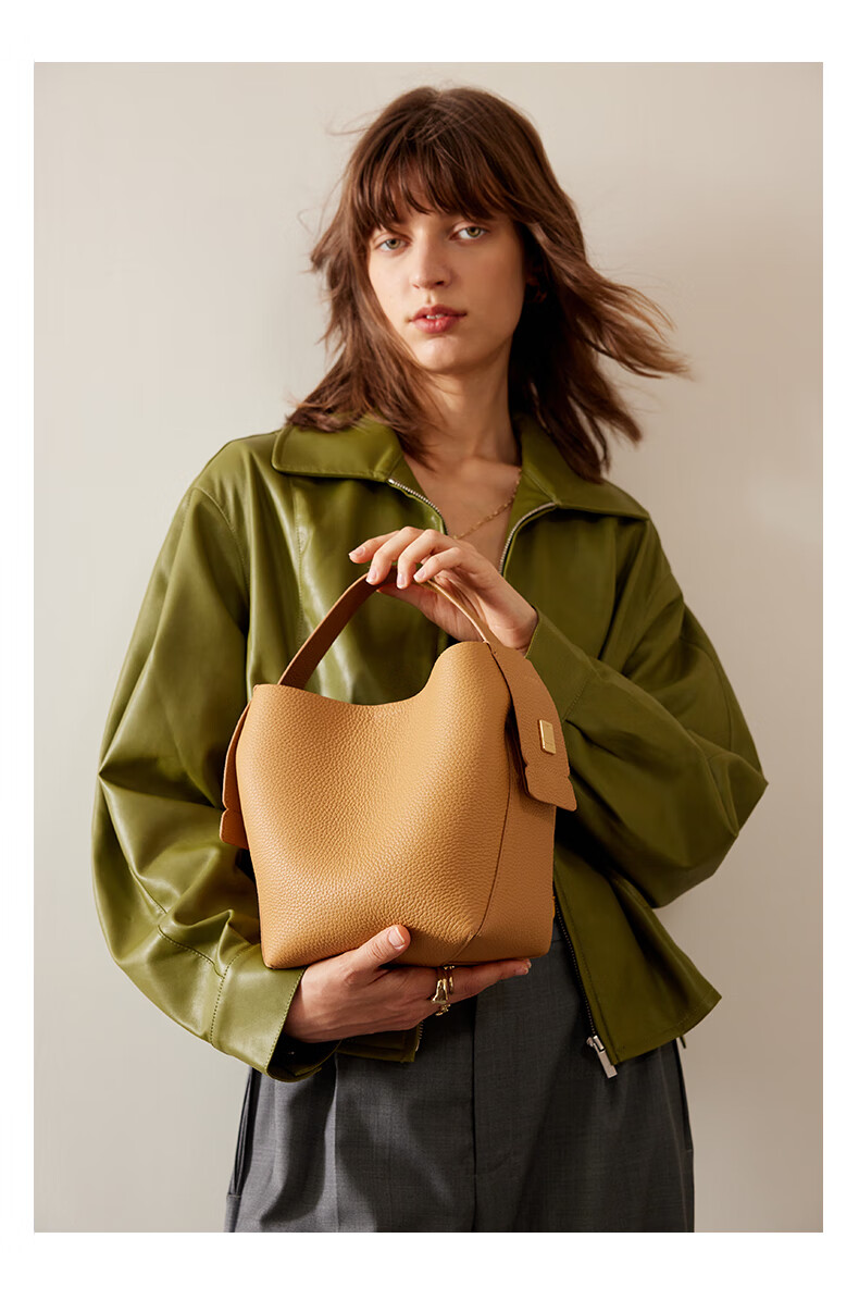 La Festin [Guli Nazha's Choice] Ticket Bucket Bag, Single Shoulder Crossbody Women's Handheld Water Bucket Bag, Birthday Gift for Girls 14