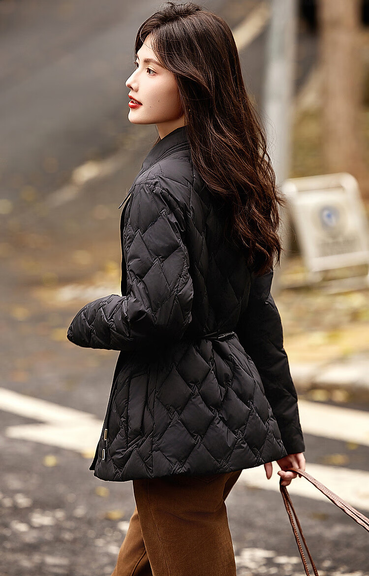Dme [Warm And Cozy] Winter Lightweight Fluffy 90% Duck down Jacket with Elegant Lapel Collar And Short Style Women's Coat 8