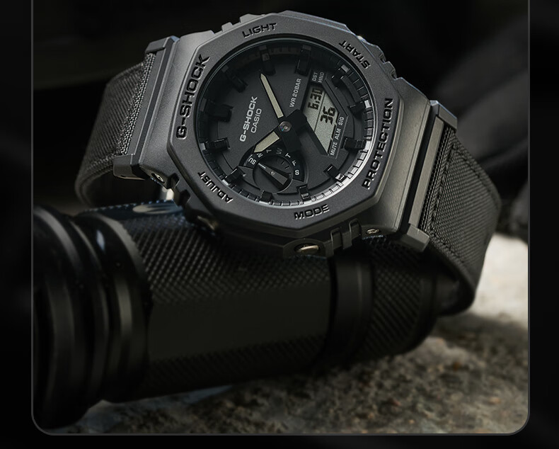 Casio Men's G-SHOCK Sports Watch, Electronic Smart Watch for Students, Japanese And Korean Style, Gift for Boyfriend, GA-700BCE 14
