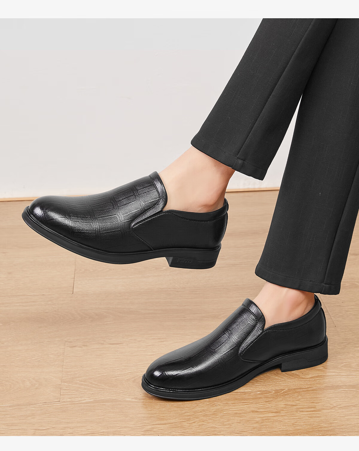 Huili Men's Shoes, Business Commute Leather Shoes, Versatile Casual Comfortable Slip-On Soft Surface Formal Shoes for Dads, Black, Size 44 15