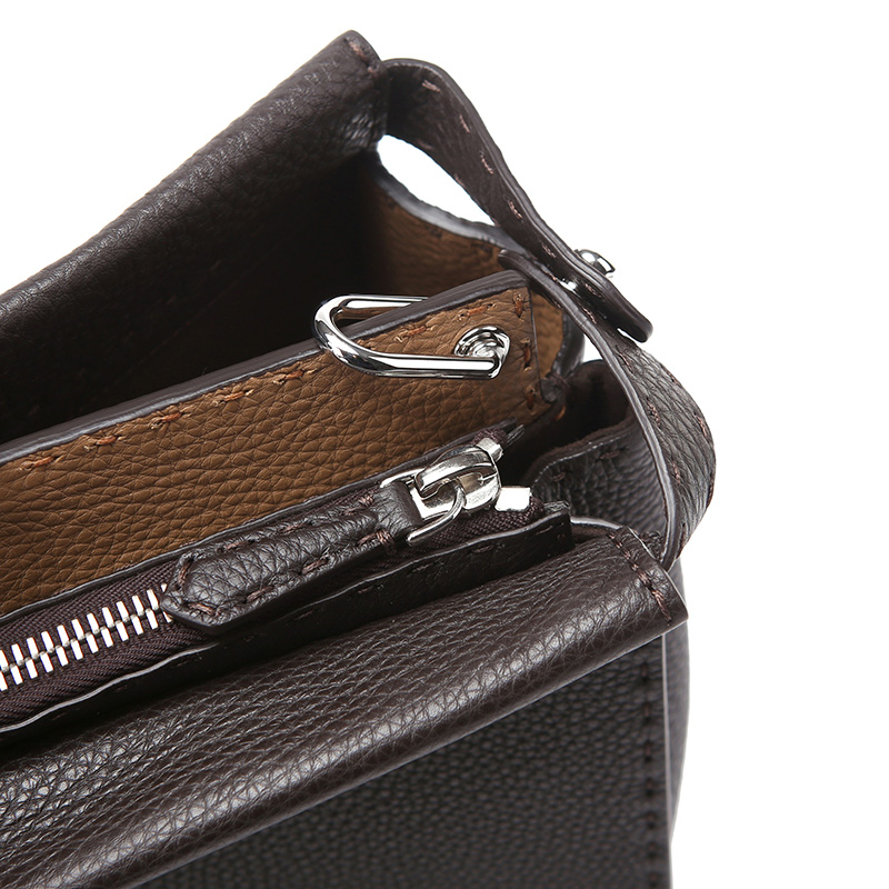 【芬迪电脑包】fendi 芬迪 男士黑色牛皮单肩电脑包 7va388 8kl f0gxn