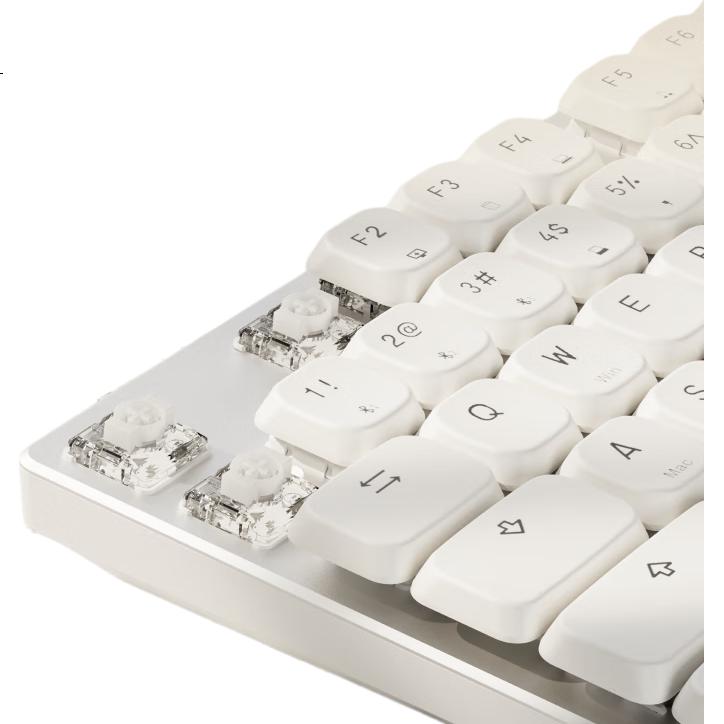 White Image 3
