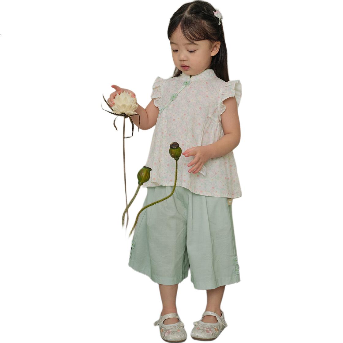 DAVE & BELLA Girls' Cooling Capri Pants Set, Summer Outfit for Older Children, Antibacterial Chinese Style Two-Piece Set
