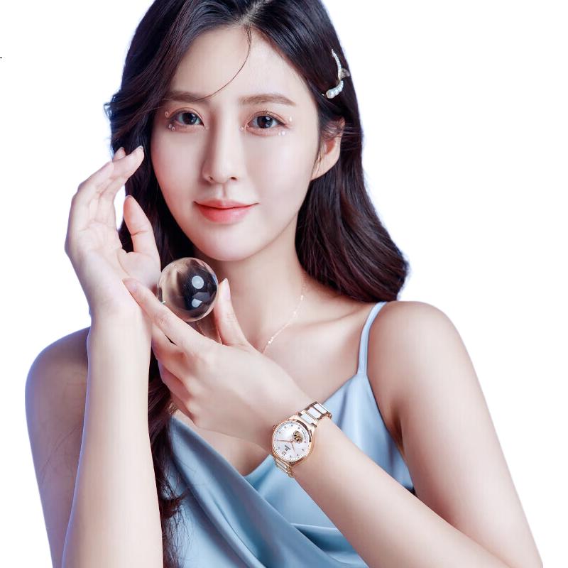 White Image 1