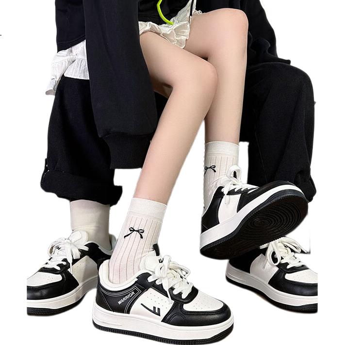 Huili Air Force One Couple Sneakers, Women's Autumn Unisex Casual Shoes, Versatile Footwear for Women, Black And White, Size 43