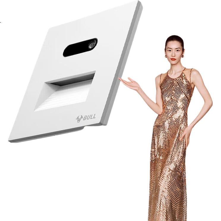 White Image 1