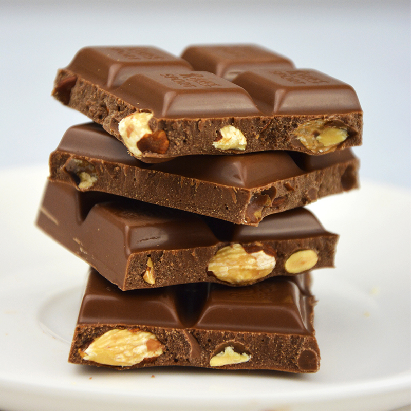 瑞特滋（RITTER SPORT）全扁桃仁牛奶巧克力 100g 休闲零食糖果节日礼物送男女友德国原产