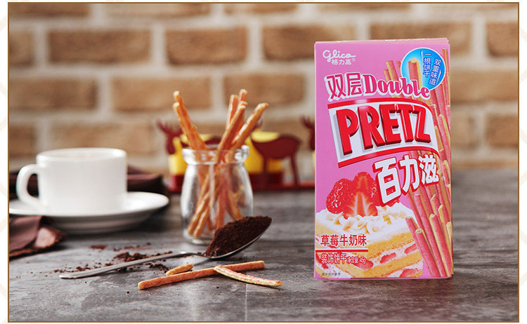 格力高百力滋双层装饰饼干草莓牛奶味45g