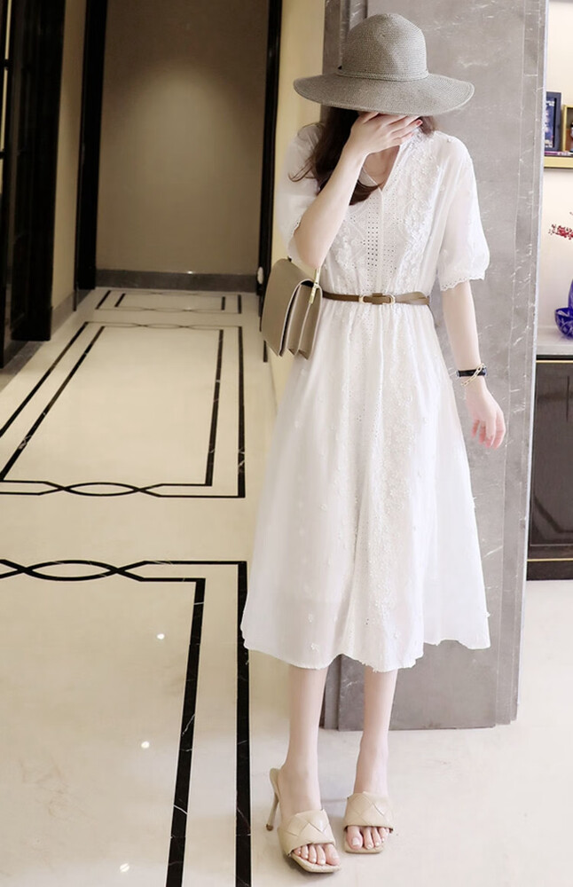 audde 蕾丝连衣裙女2021夏季镂空收腰法式仙气超仙裙子 dyd12lo14037