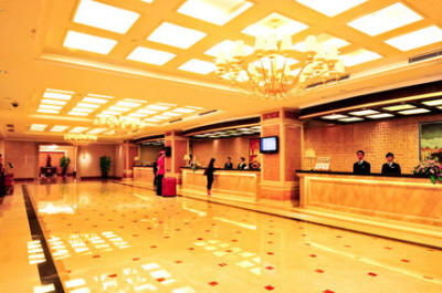 原价158元的建明国际大酒店的自助晚餐一人次(免费畅饮指定红酒和啤酒