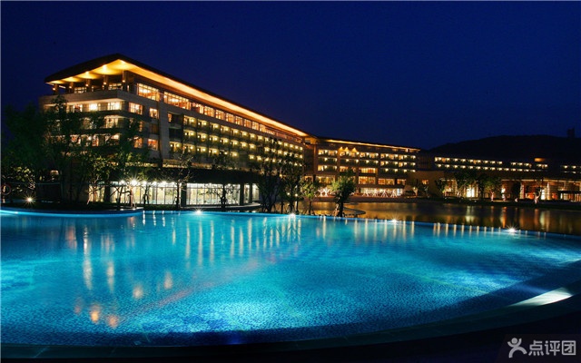 世茂佘山艾美酒店